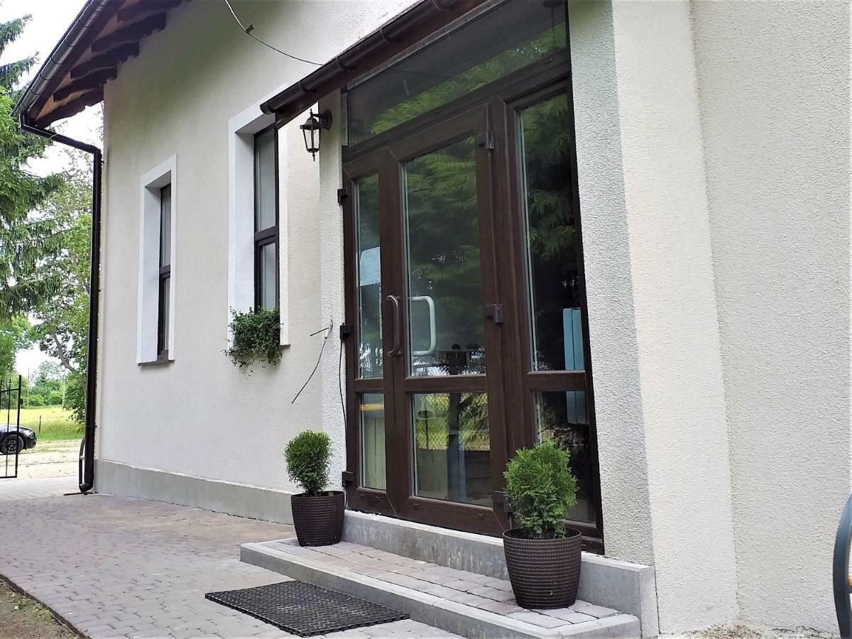 Stara Szkolas7 Noclegi,Mzajezierze 8 14-330 Mazury Maldyty Bagian luar foto